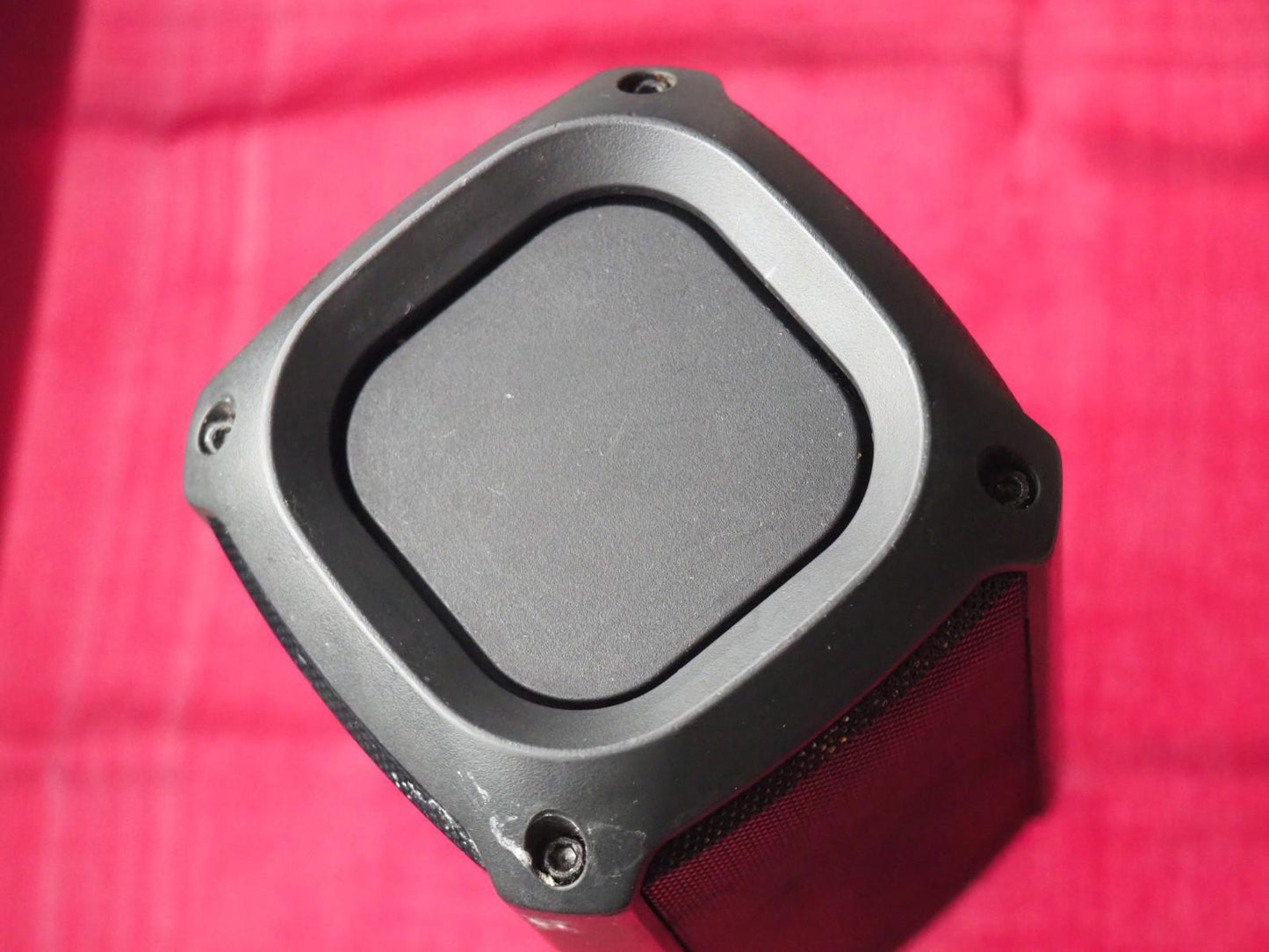 LG PK3 Xboom Portable Bluetooth Speaker & NOT Working