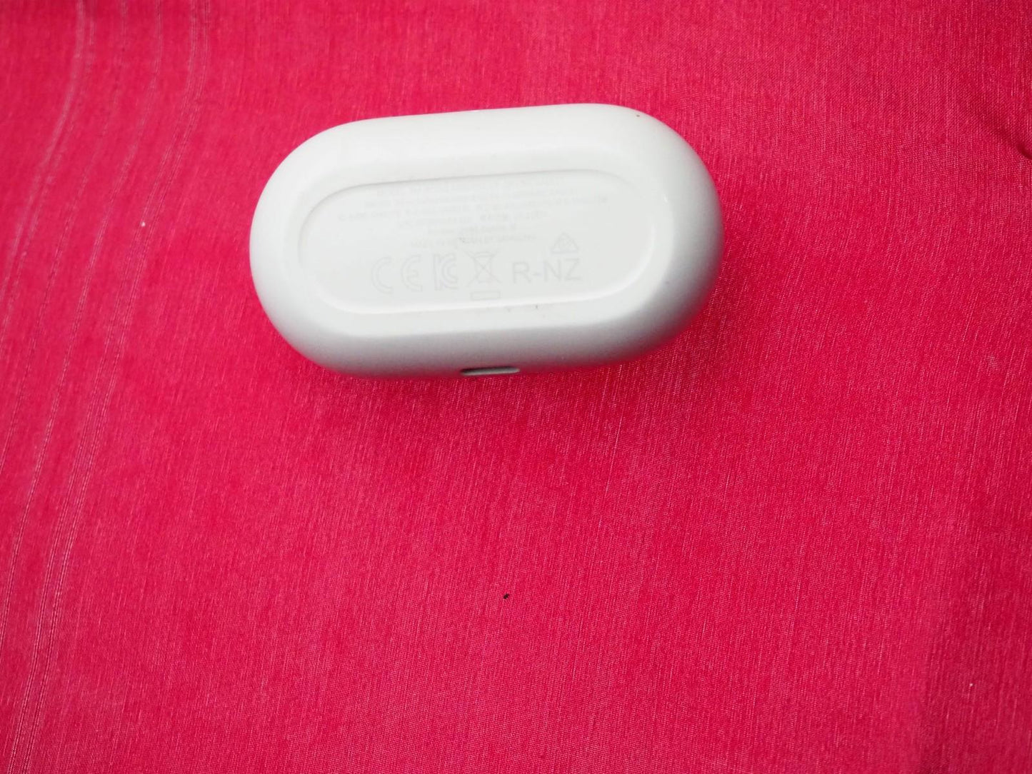 Samsung Galaxy Buds Plus Case Only & Working (but lid wont close)