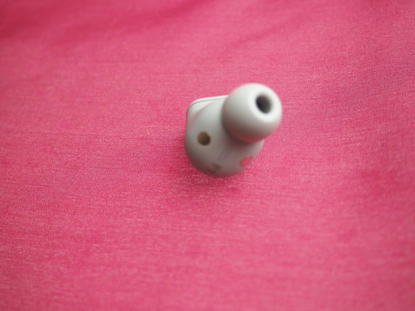 Beats Studio Buds Grey Left Bluetooth earbud Only & Working