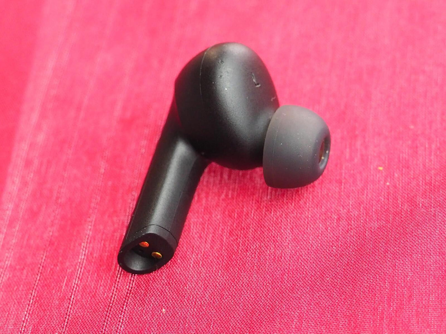 Denon AH C630NCW Left Bud Only & Working