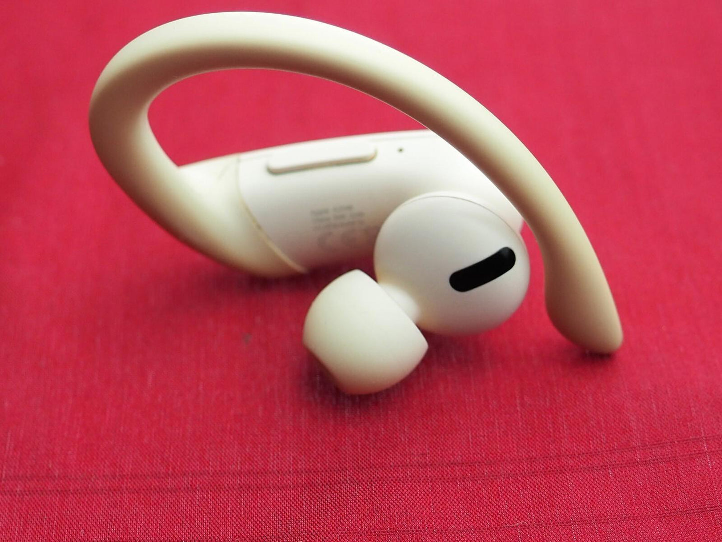 Powerbeats Pro Ivory Right Bud Only & Working*