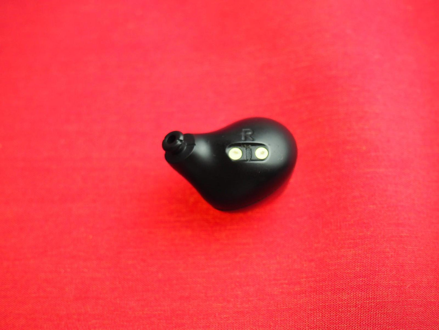 Jabra Elite 7 Pro Black & Silver Button Right Bluetooth earbud Only & Working