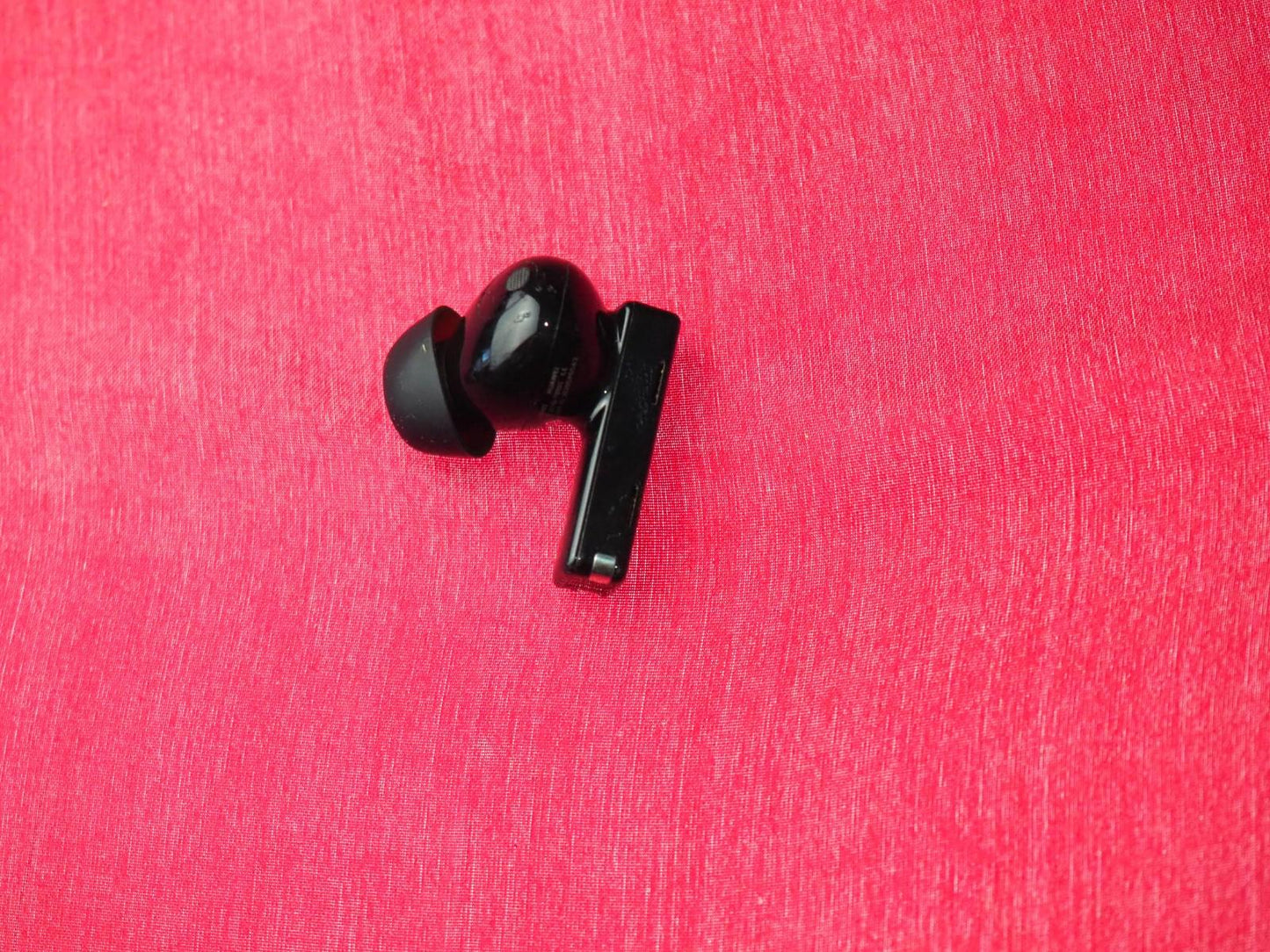 Huawei Freebuds Pro Right Bluetooth Earbud Only & Working