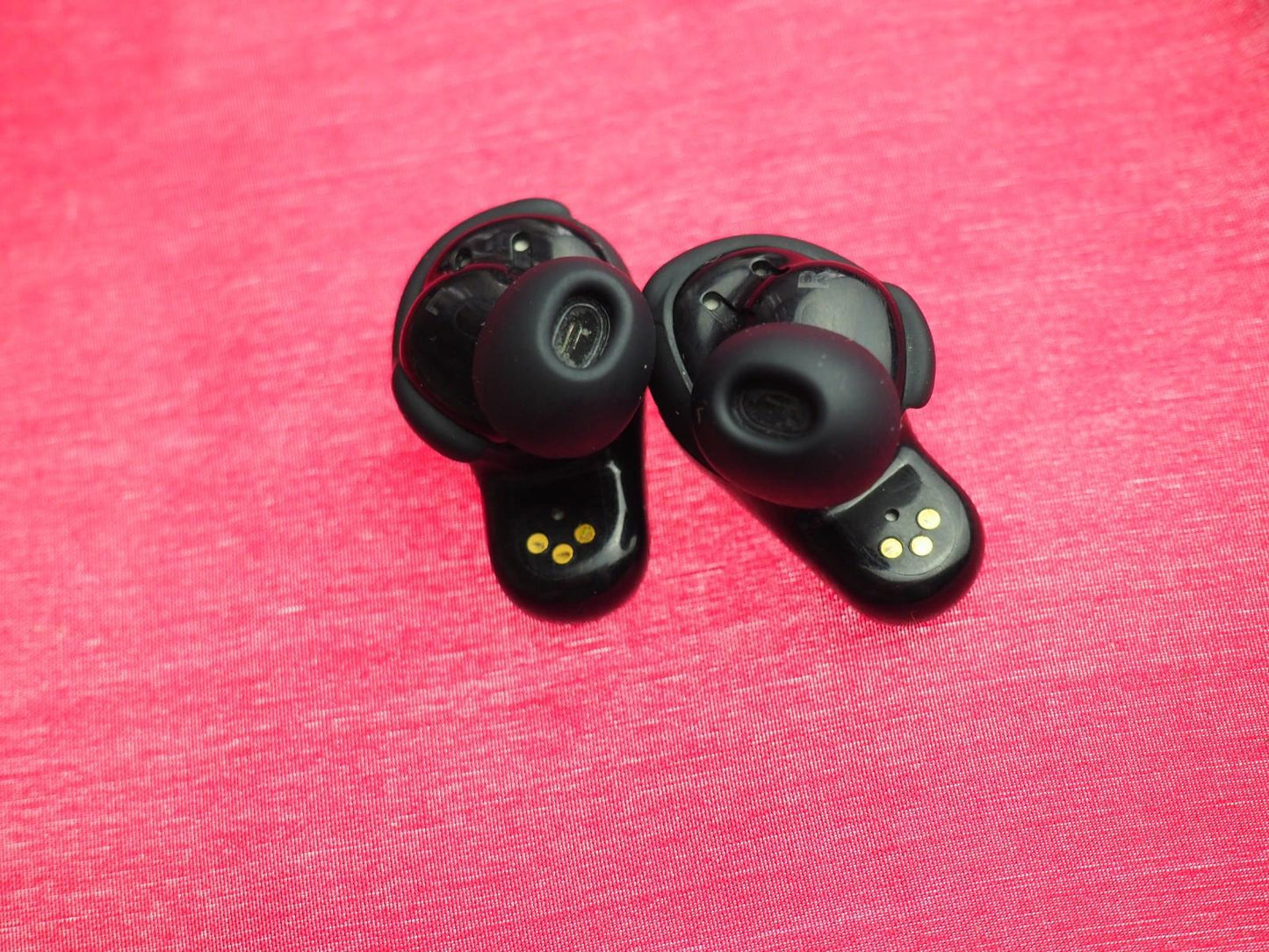 Bose Quietcomfort Ultra Left Right Bluetooth earbuds Only & Working