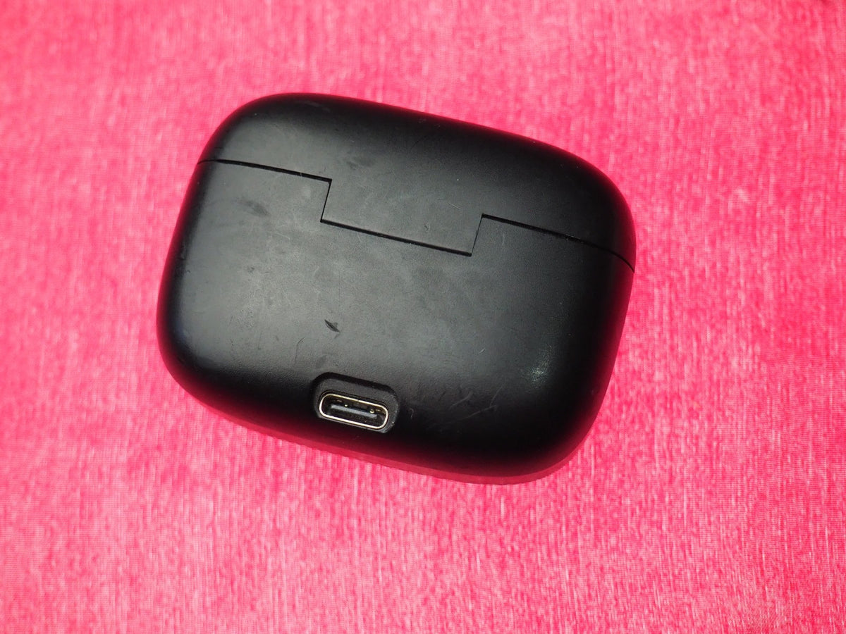 JBL Tune 230 Bluetooth Earbuds