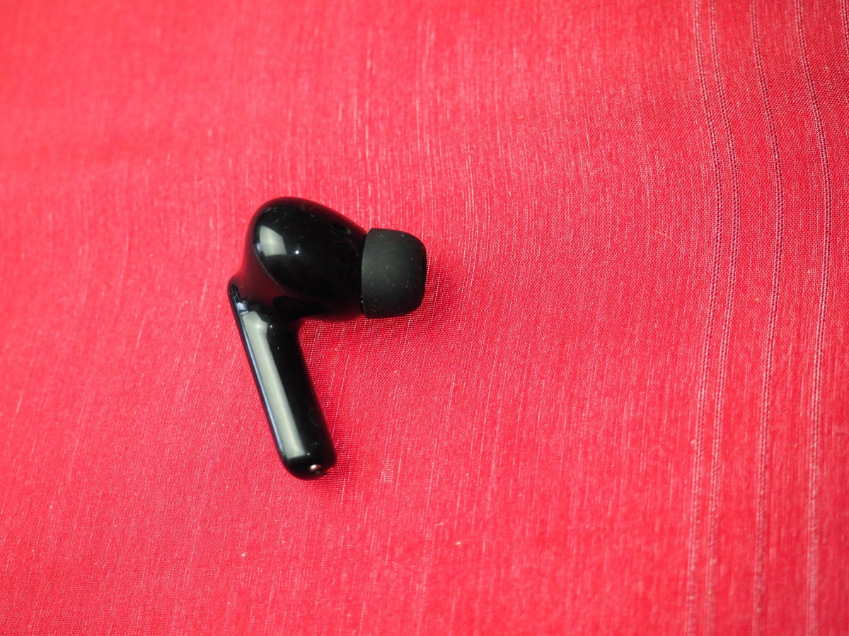 J90 PRO Left Earbud Only & Working