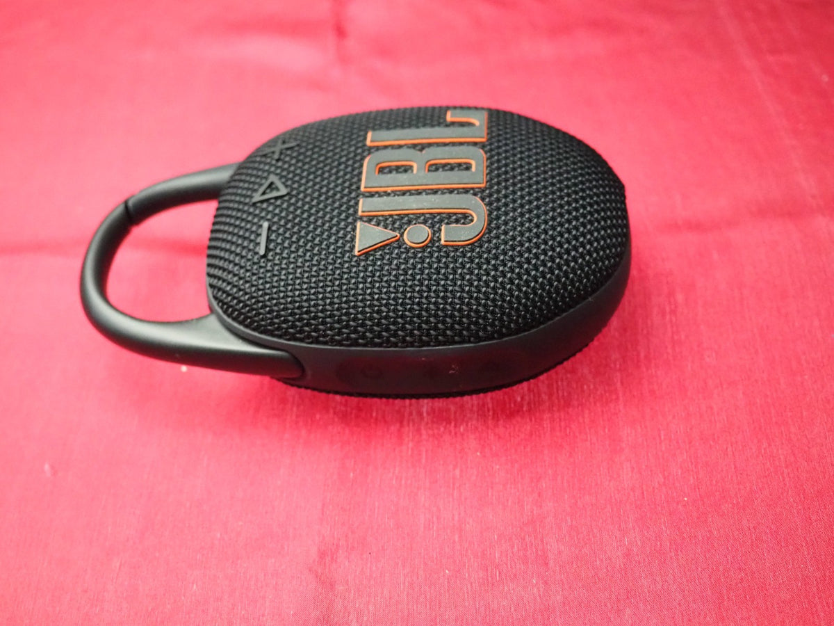 JBL Clip 5 Bluetooth Wireless Speaker & Working