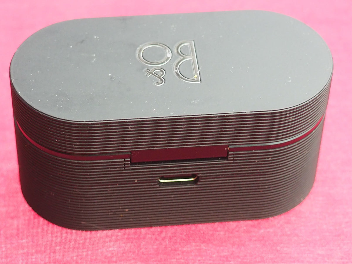 Bang & Olufsen Beoplay E8 Sport Case Only & Working