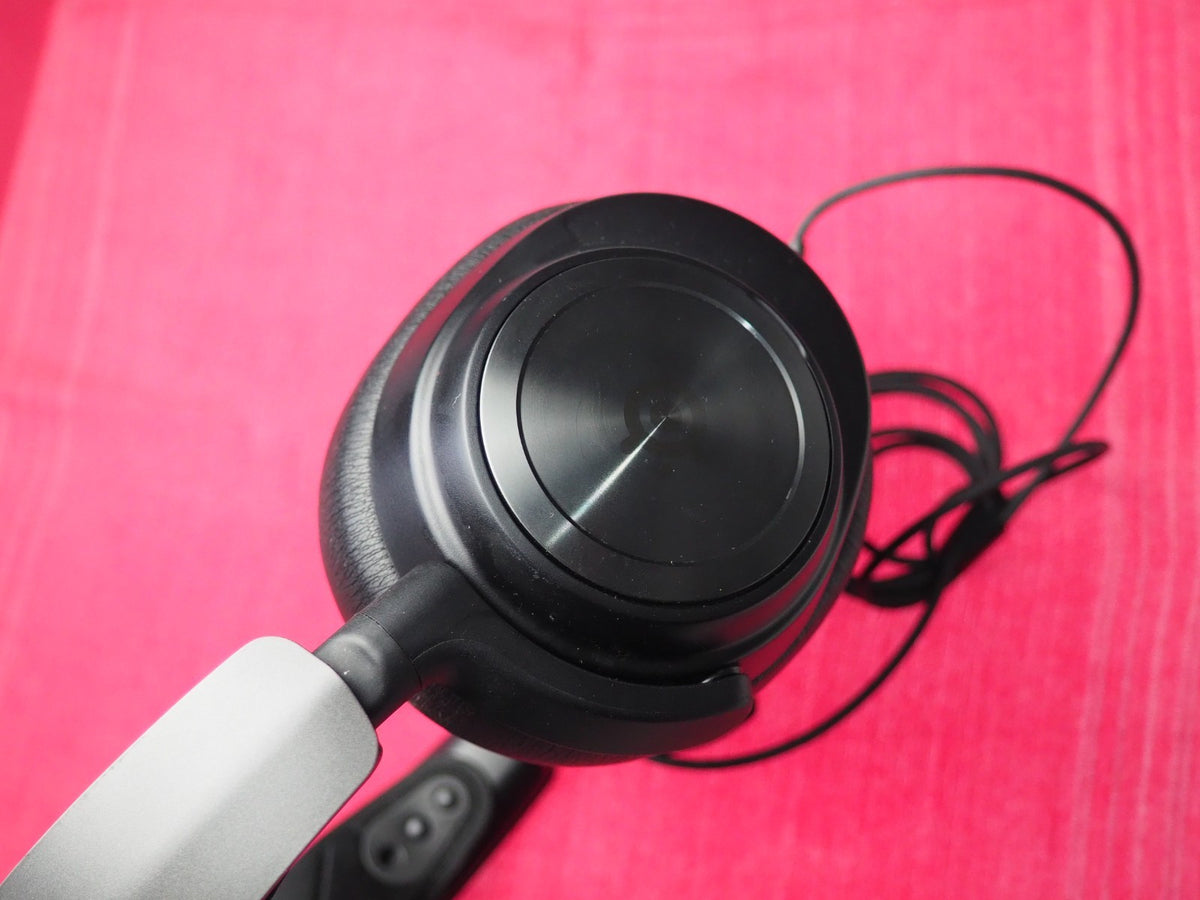 SteelSeries Arctis Nova Pro for Xbox Bluetooth Headphones ONLY PS5