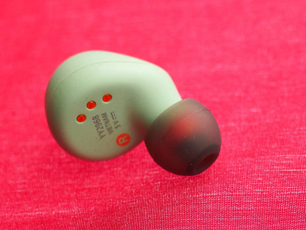 Sony WF-C700 Green Right Bluetooth Earbud Only & Working