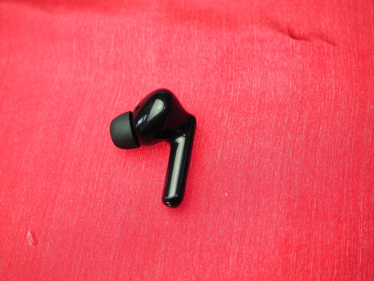 J90 PRO Right Earbud Only & Working