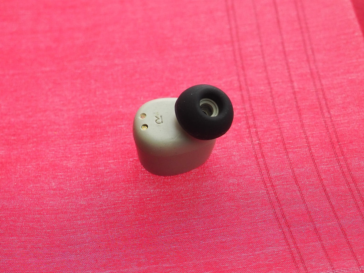 JBL Wave 100 Right Bluetooth Earbud Only & Working