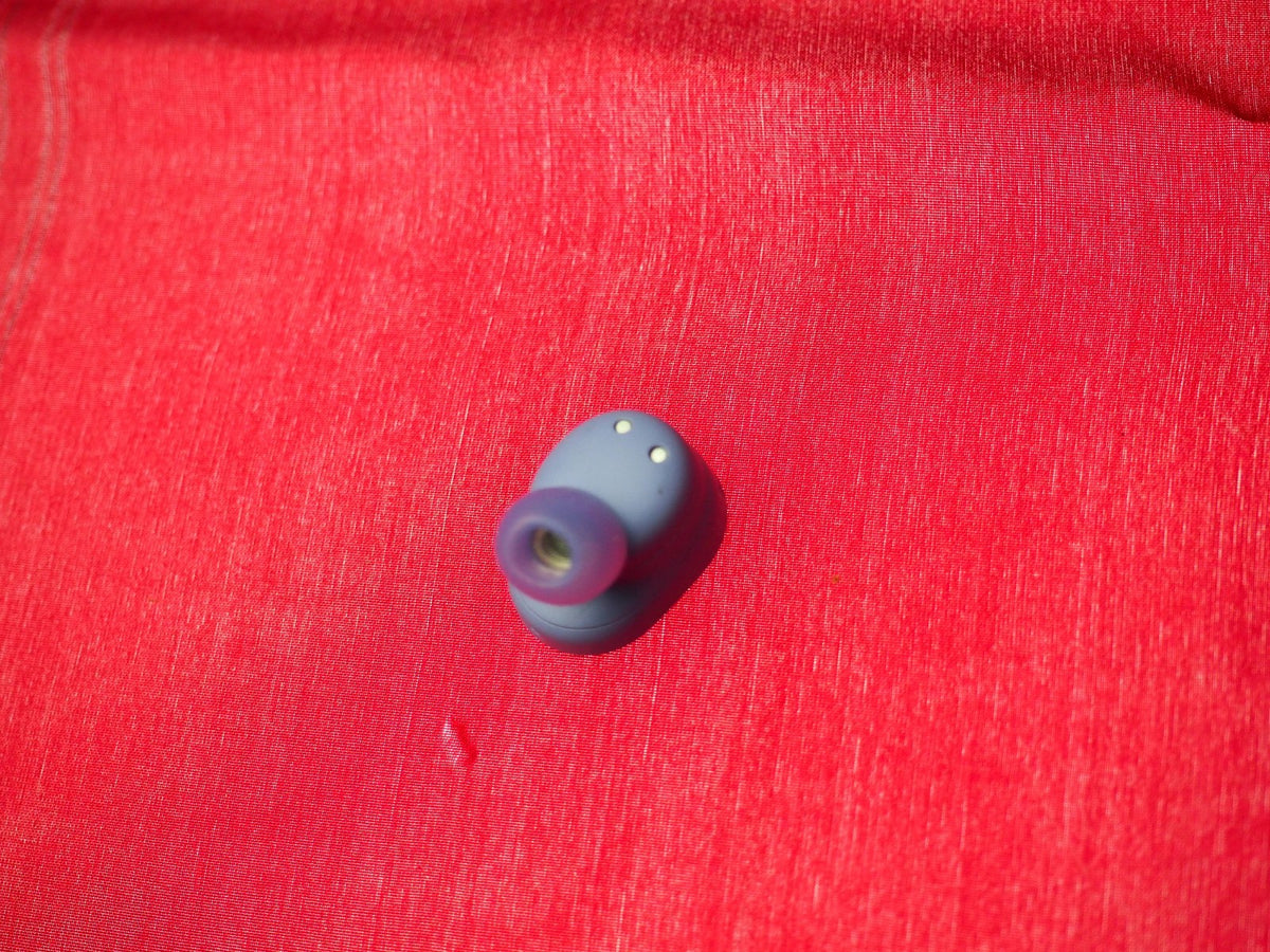 JBL Tune Buds Left Bluetooth Earbud Only & Working
