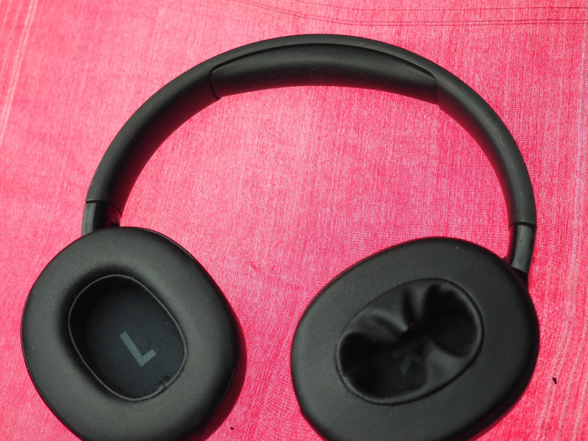 JBL TUNE 760NC Bluetooth Headphones