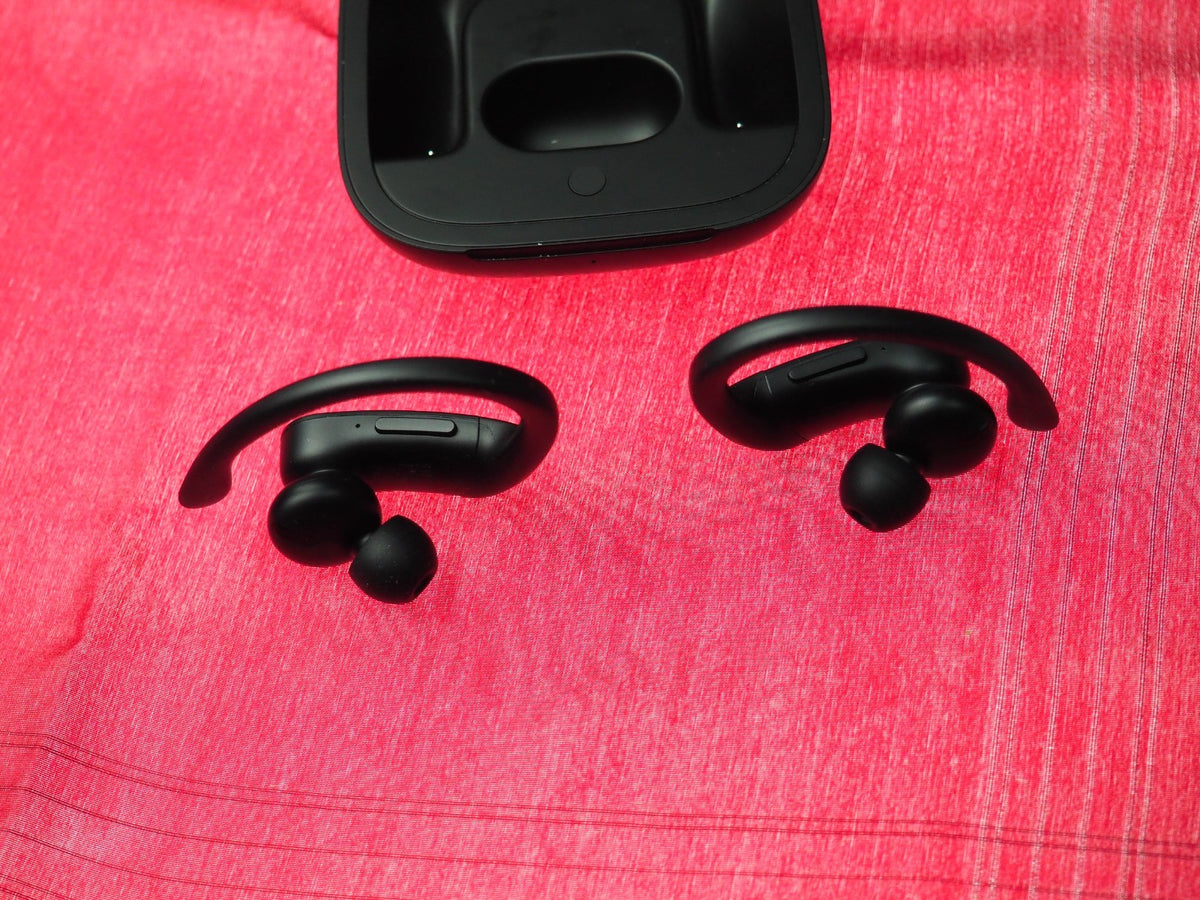 Beats Powerbeats Pro Black Bluetooth Earbuds Only & NOT TESTED