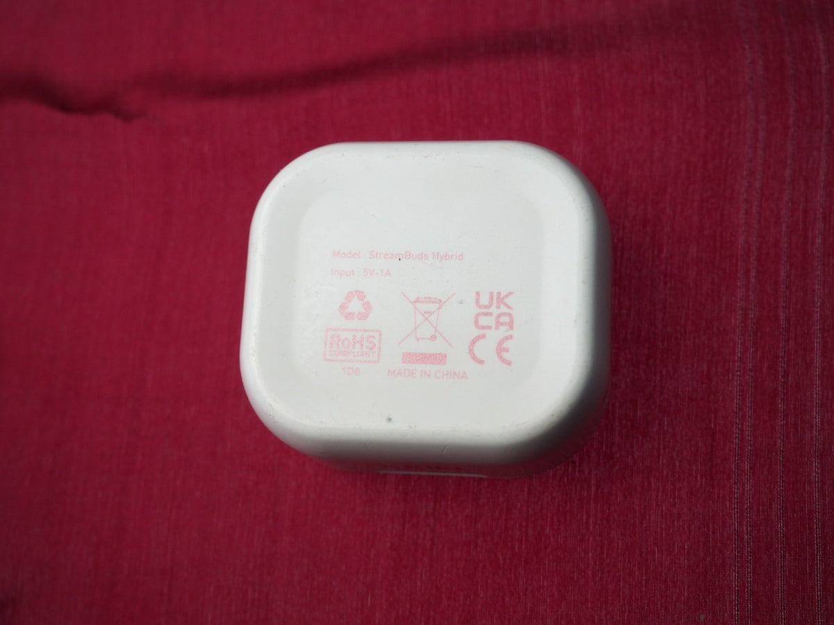 Mixx Streambuds Hybrid Charging Case Only & Working