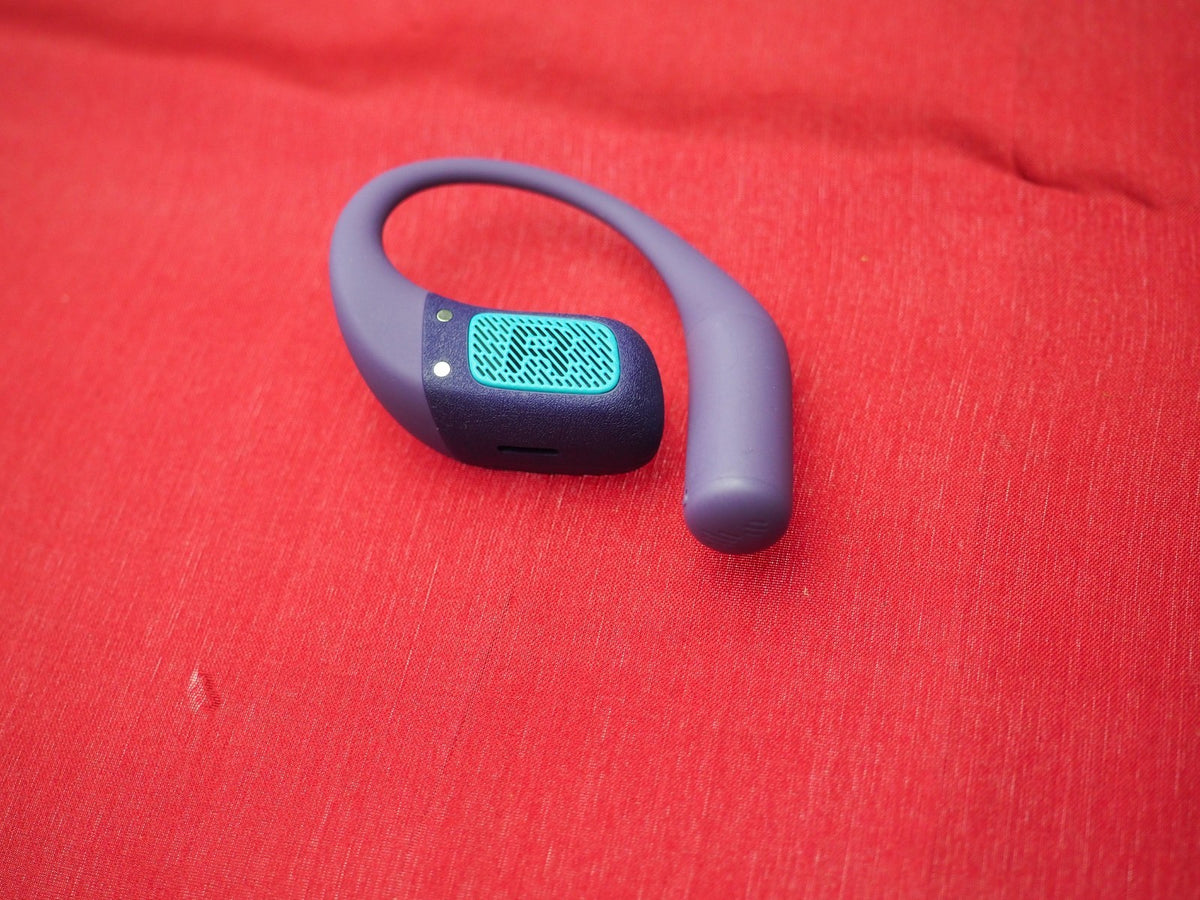 JBL Endurance Zone Right Earbud Only & Working