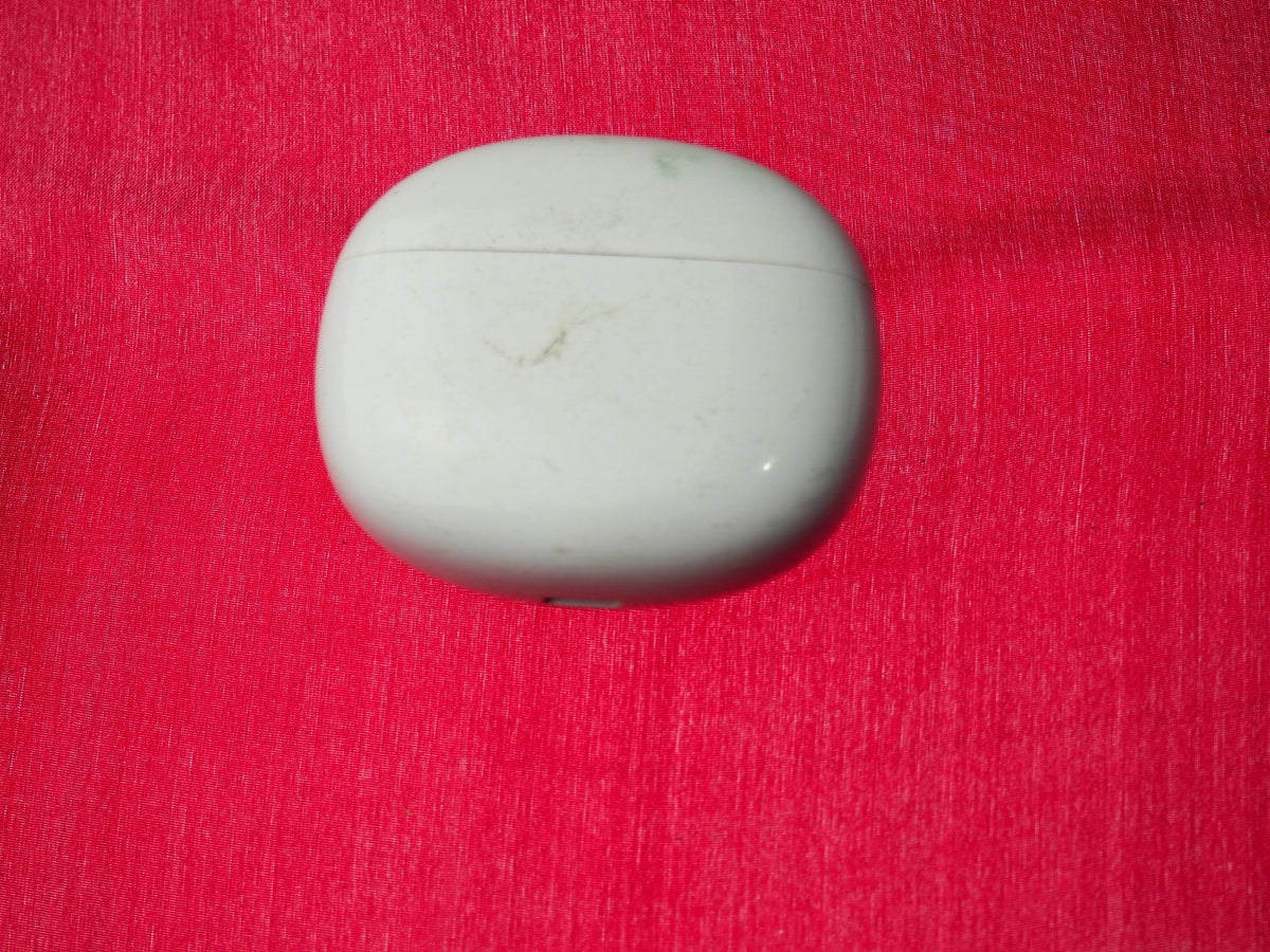 S23 Bluetooth Earbud Case Only & Working