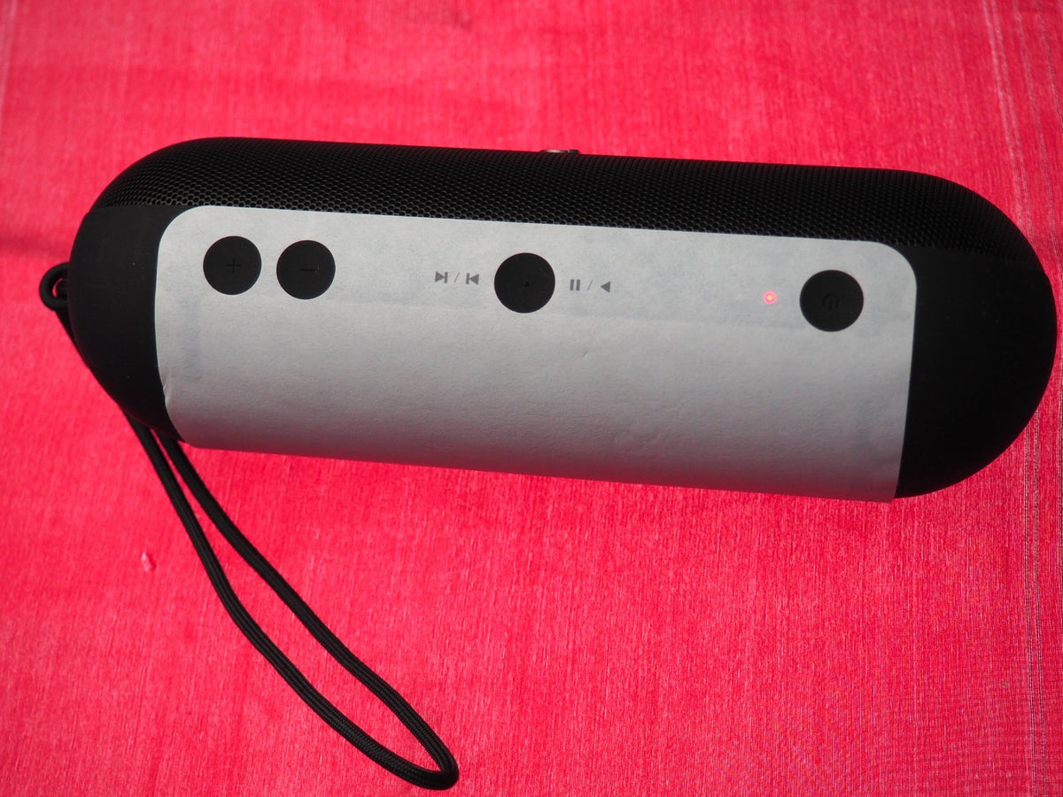 Beats Pill A3211 Bluetooth Wireless Speaker & Working