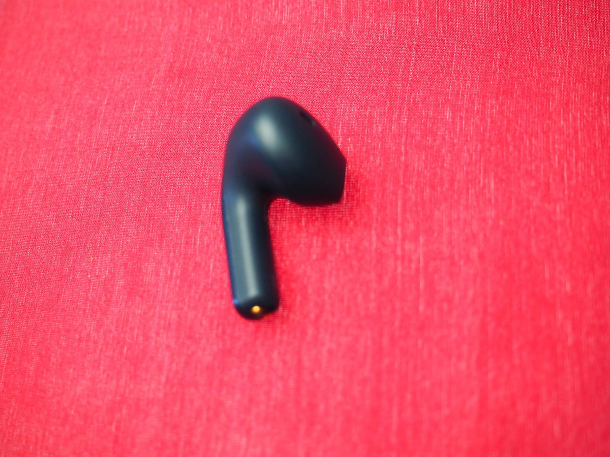 Tozo Tonal Fits Left Bluetooth Earbud Only & Working