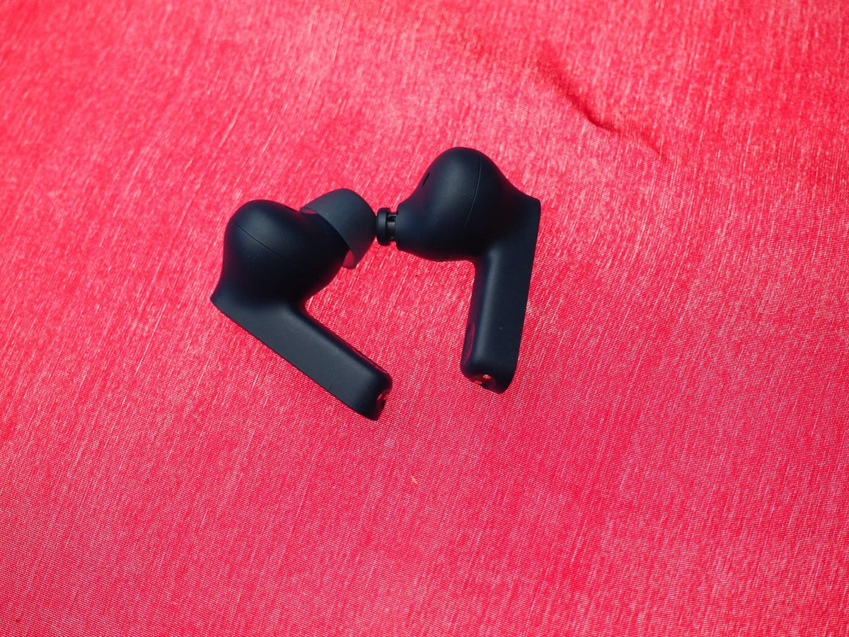 JBL Tune Beam (new model) Left & Right Bluetooth Earbuds Only & Working