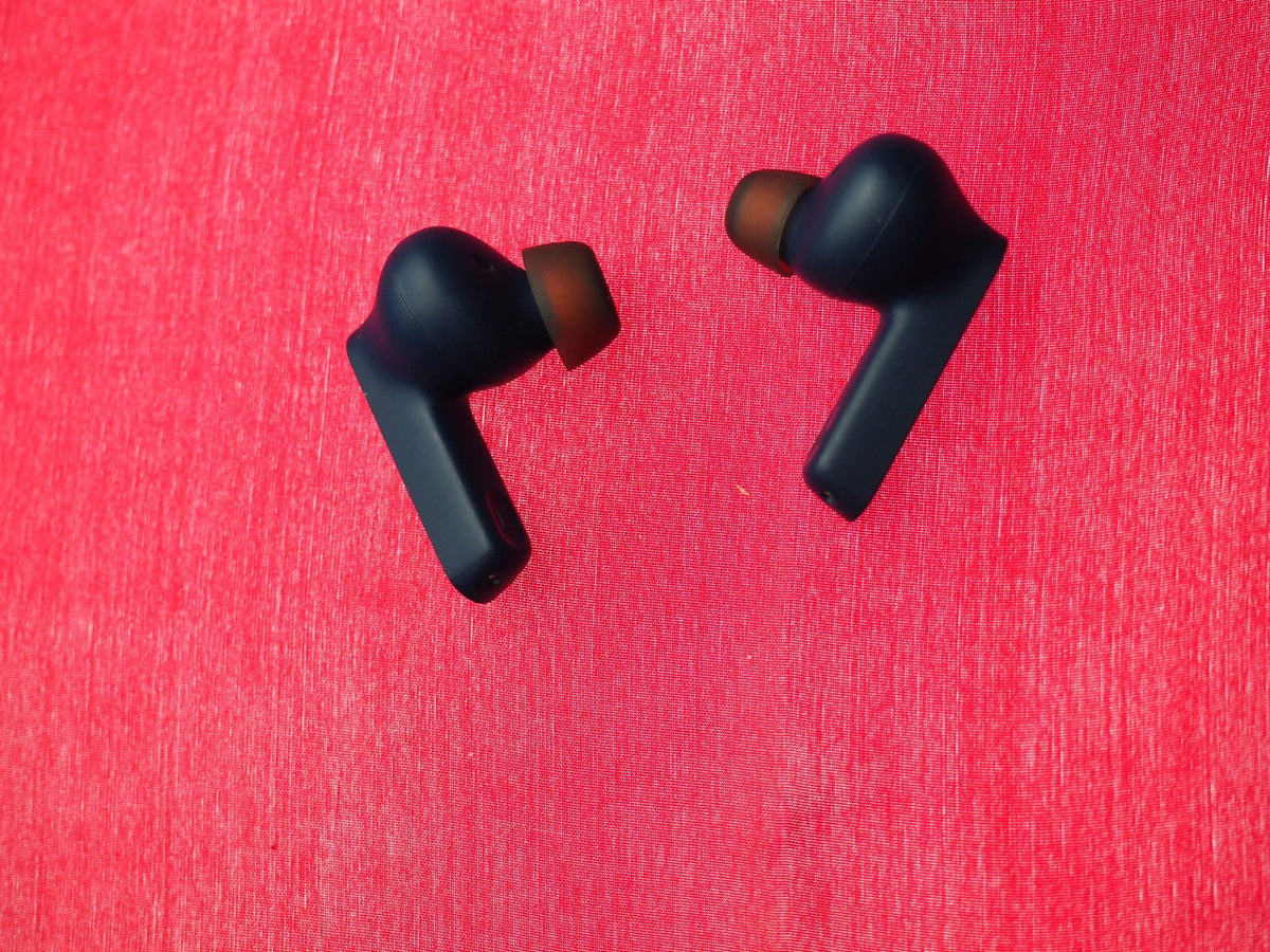 JBL Tune Beam Left & Right Bluetooth Earbuds Only & Working