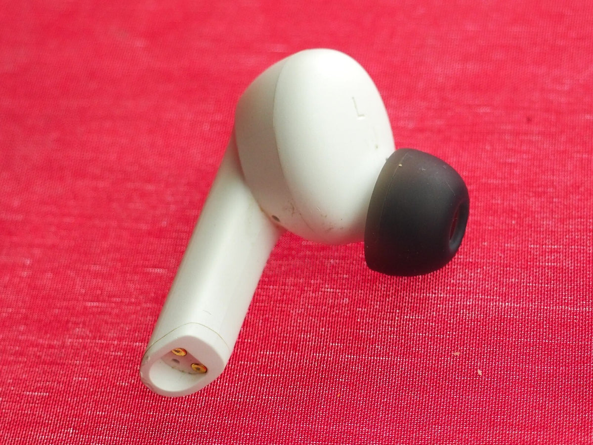 Denon AH-C630NCW Left Bluetooth Earbud Only & Working