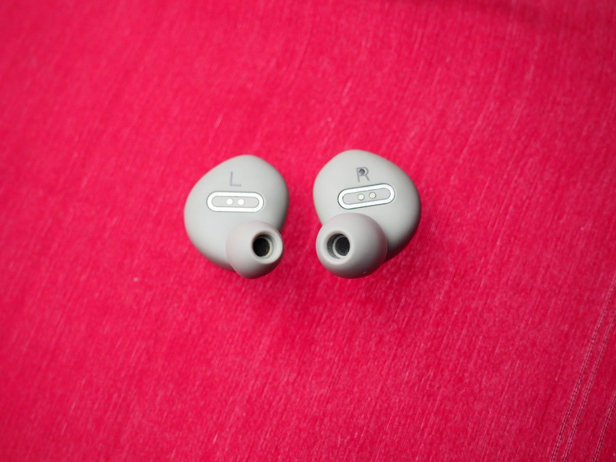 Genuine Bang & Olufsen Beoplay E8 2.0 Left Right Bluetooth Earbud Only & Working