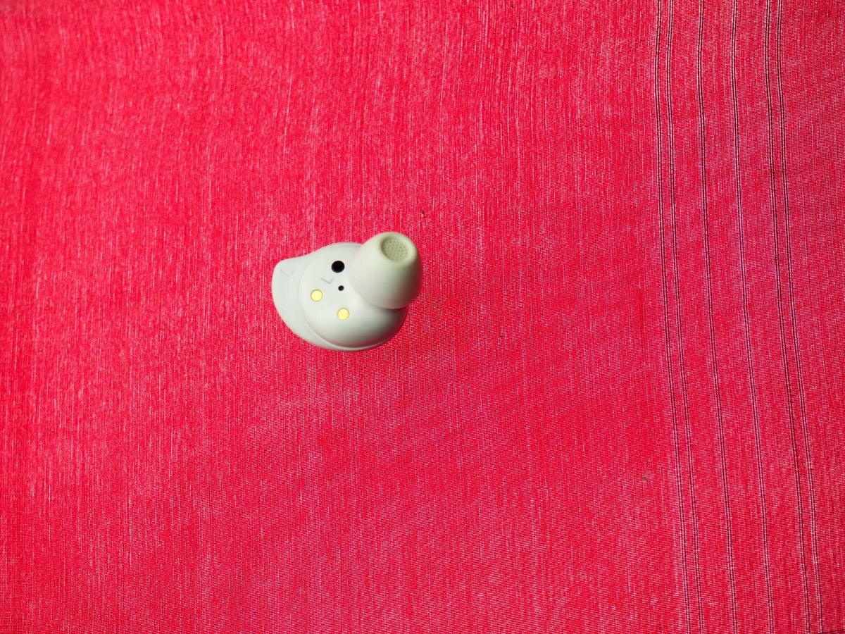 Samsung Galaxy Buds FE SM-R400 Left Bluetooth Earbud Only & Working