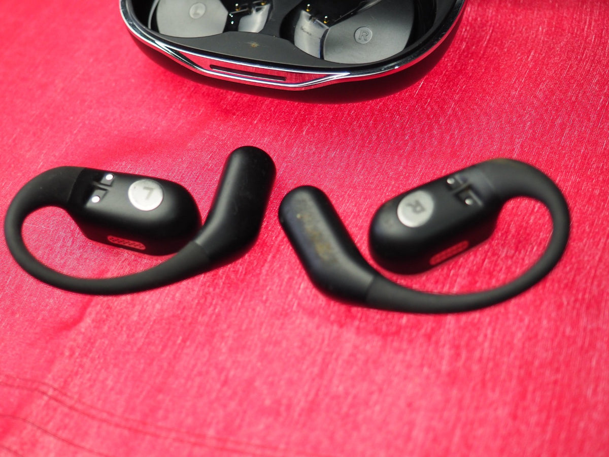 T6 Bluetooth Earbuds