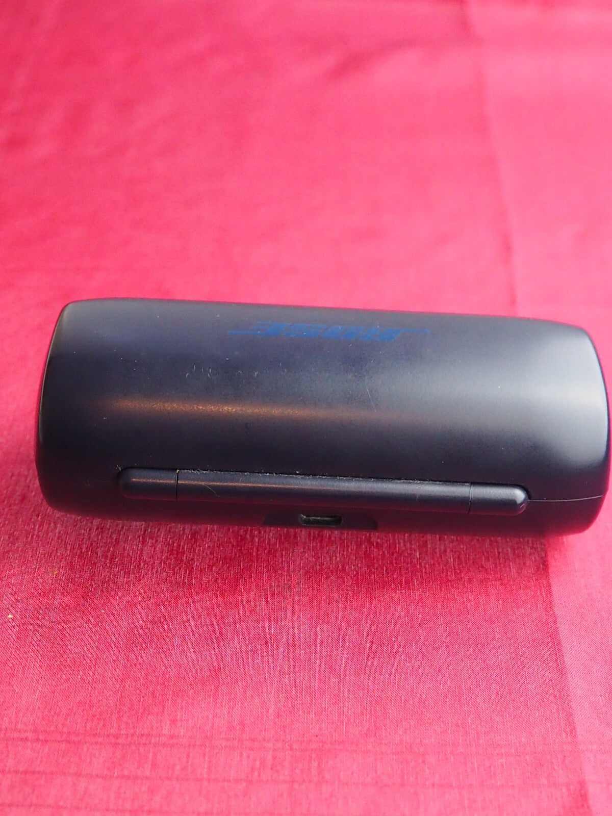 Bose Soundsport Free blue/black Case Only & Working