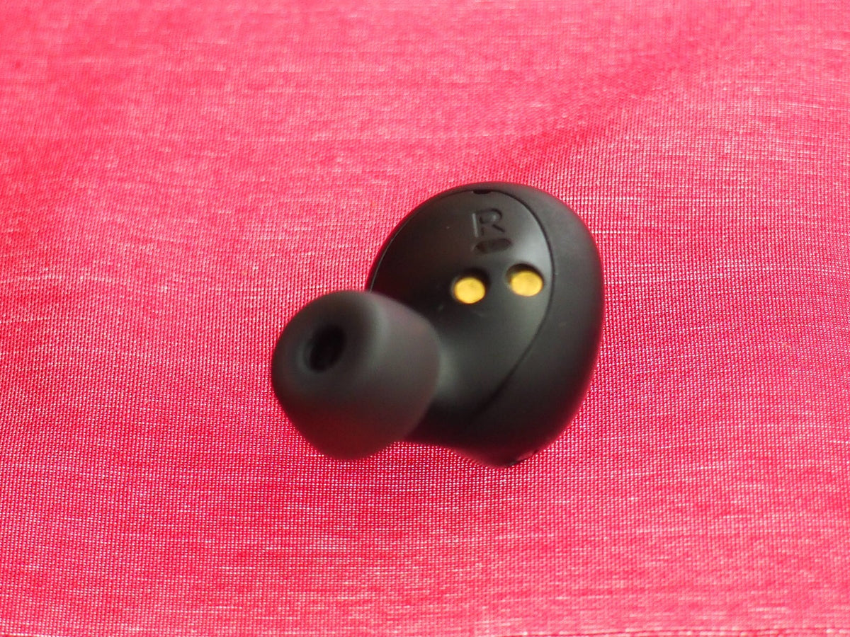 Jabra Elite 8 Active Black Right Bluetooth Earbud Only & Working