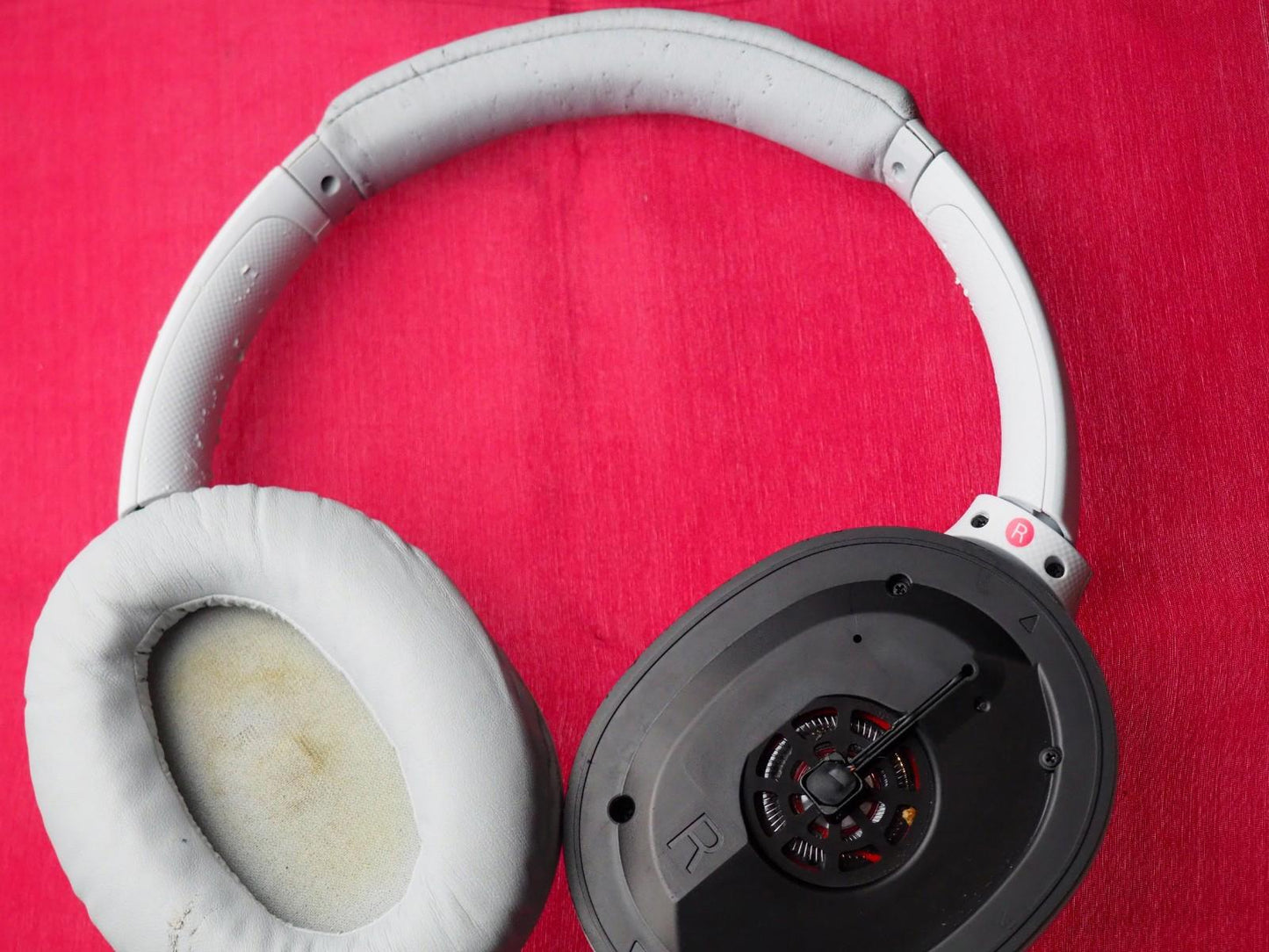 Sony WH-C710 Bluetooth headphones