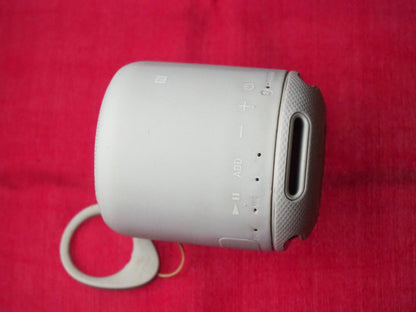 Sony SRS-XB10 Portable Bluetooth Speaker & Working