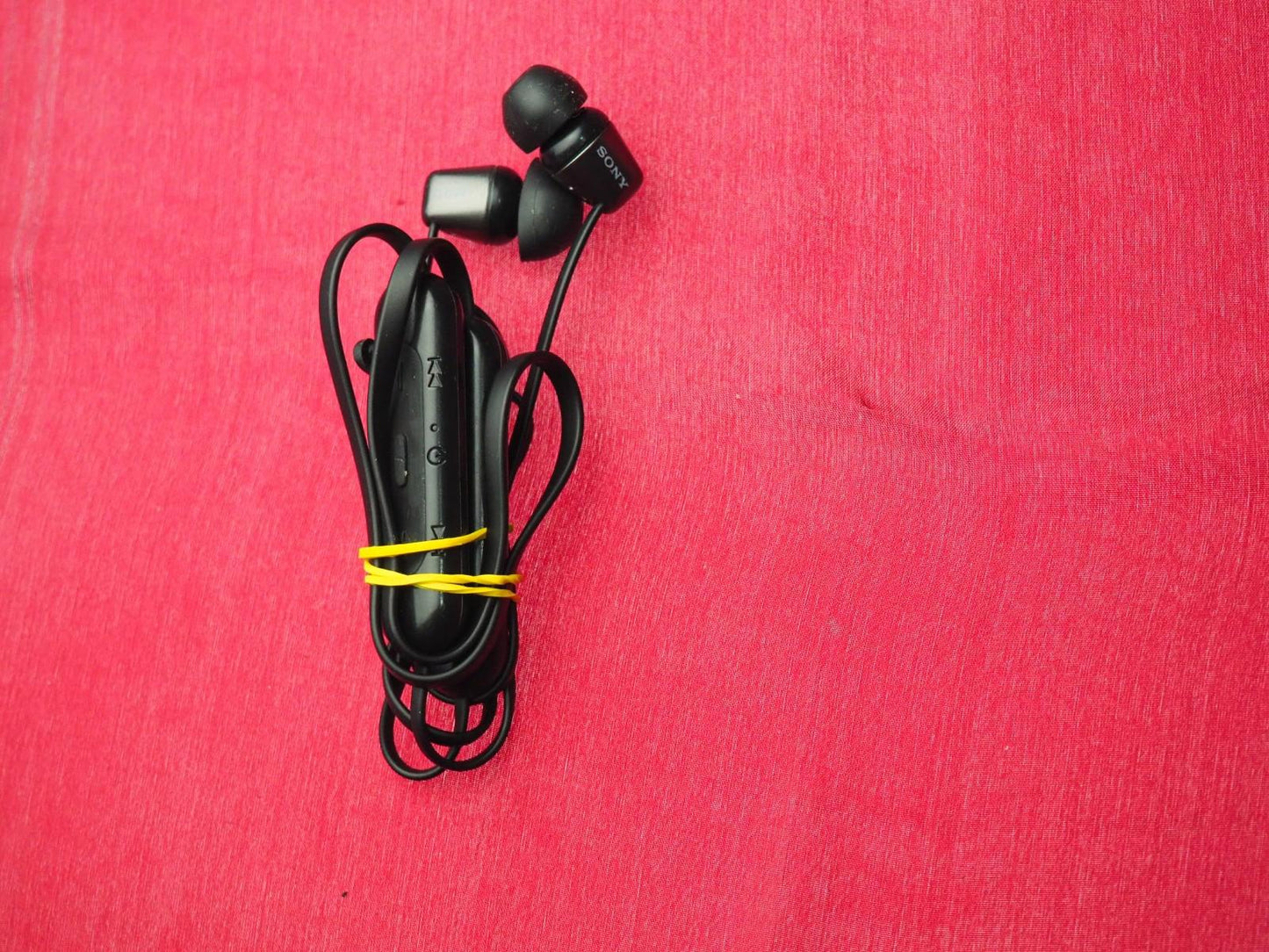 Sony WI-C310 Bluetooth Earbuds