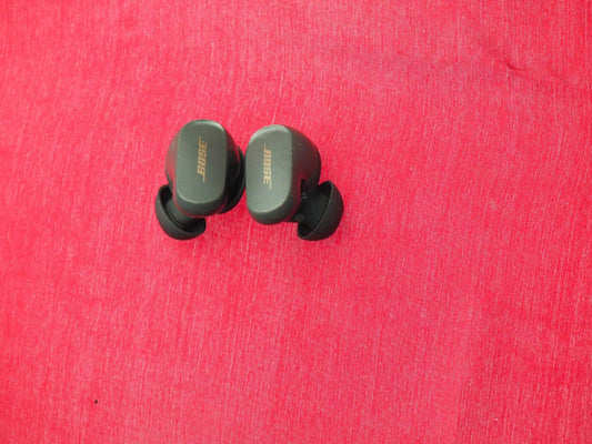 Bose Quietcomfort ii Left Right Bluetooth Earbud Only & Working