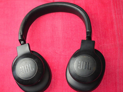 JBL E500 BT Bluetooth headphones