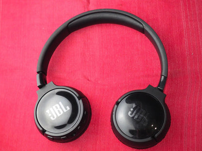 JBL Tune 600 Bluetooth headphones