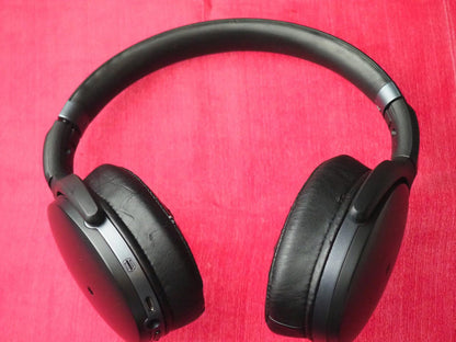 Sennheiser HD440 Bluetooth headphones