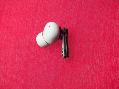 Nothing Ear 2 Right Bluetooth Earbud Only & Untested