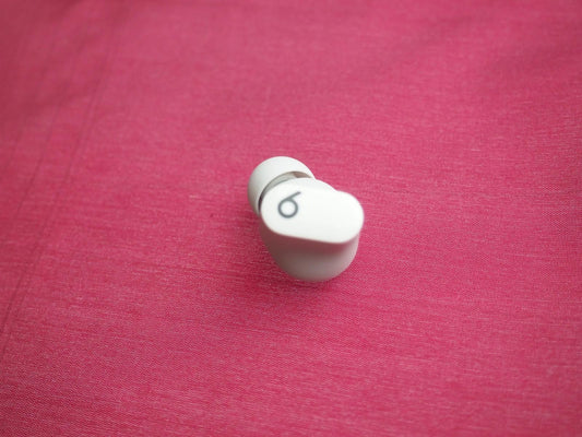 Beats Studio Buds White Left Bluetooth earbud Only & Working