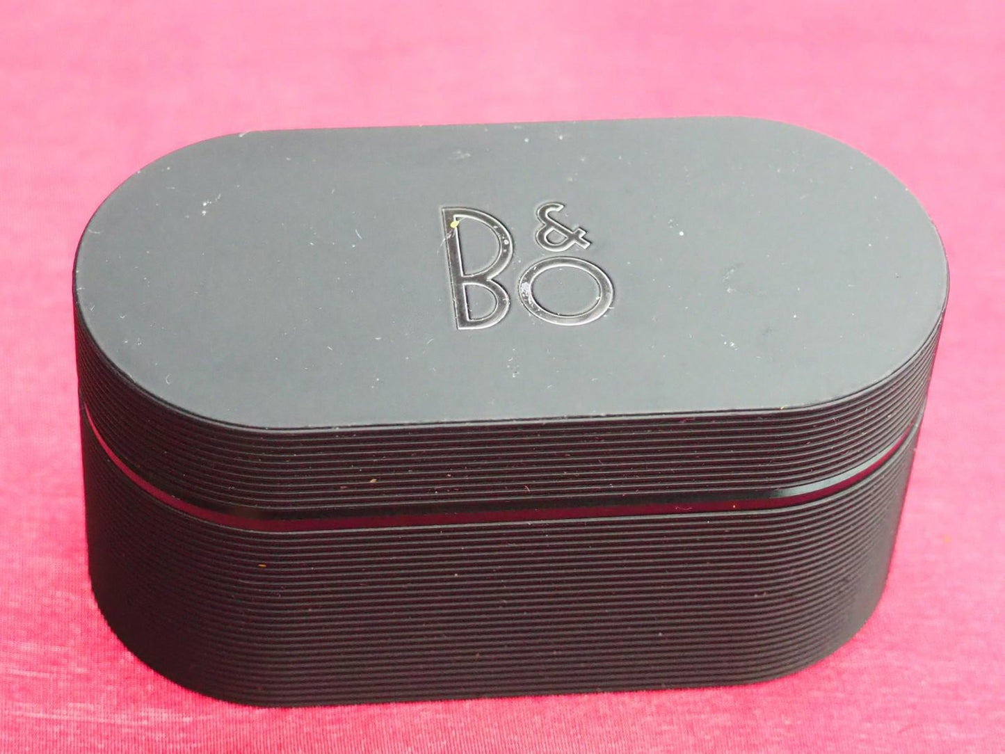 Bang & Olufsen Beoplay E8 Sport Case Only & Working