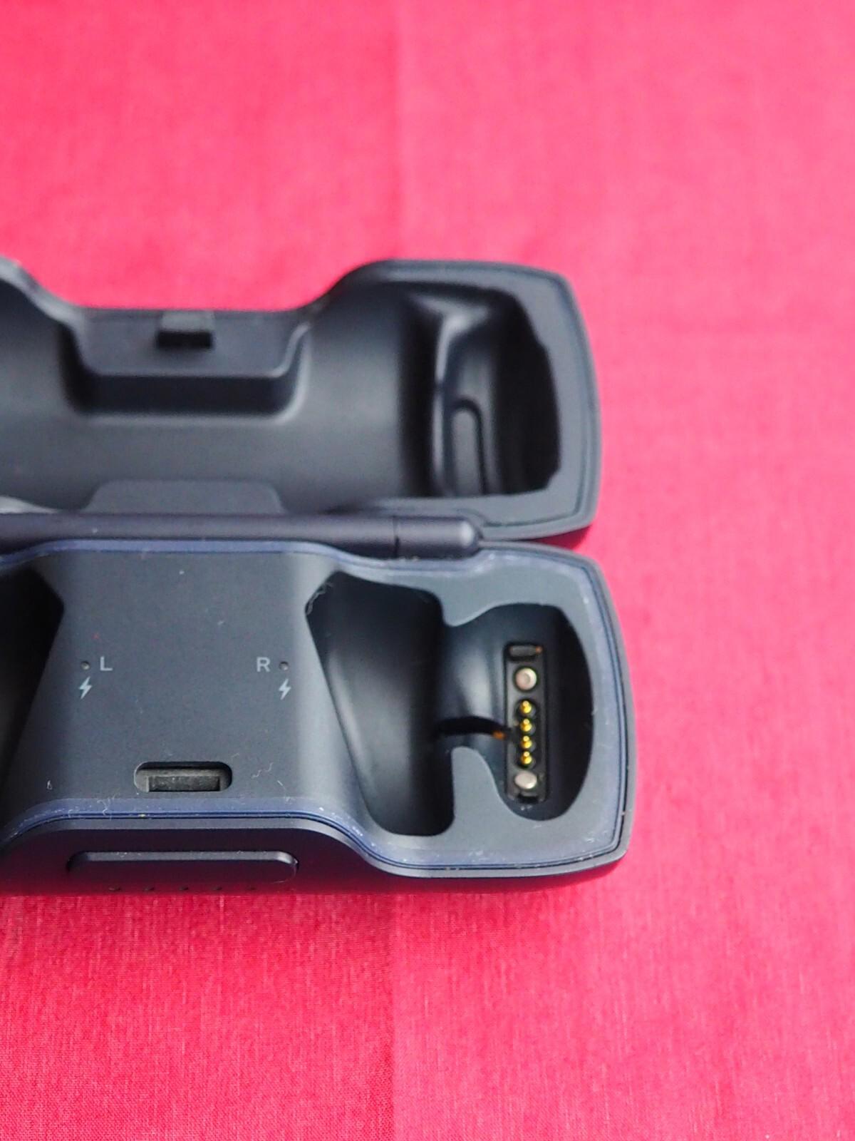 Bose Soundsport Free blue/black Case Only & Working