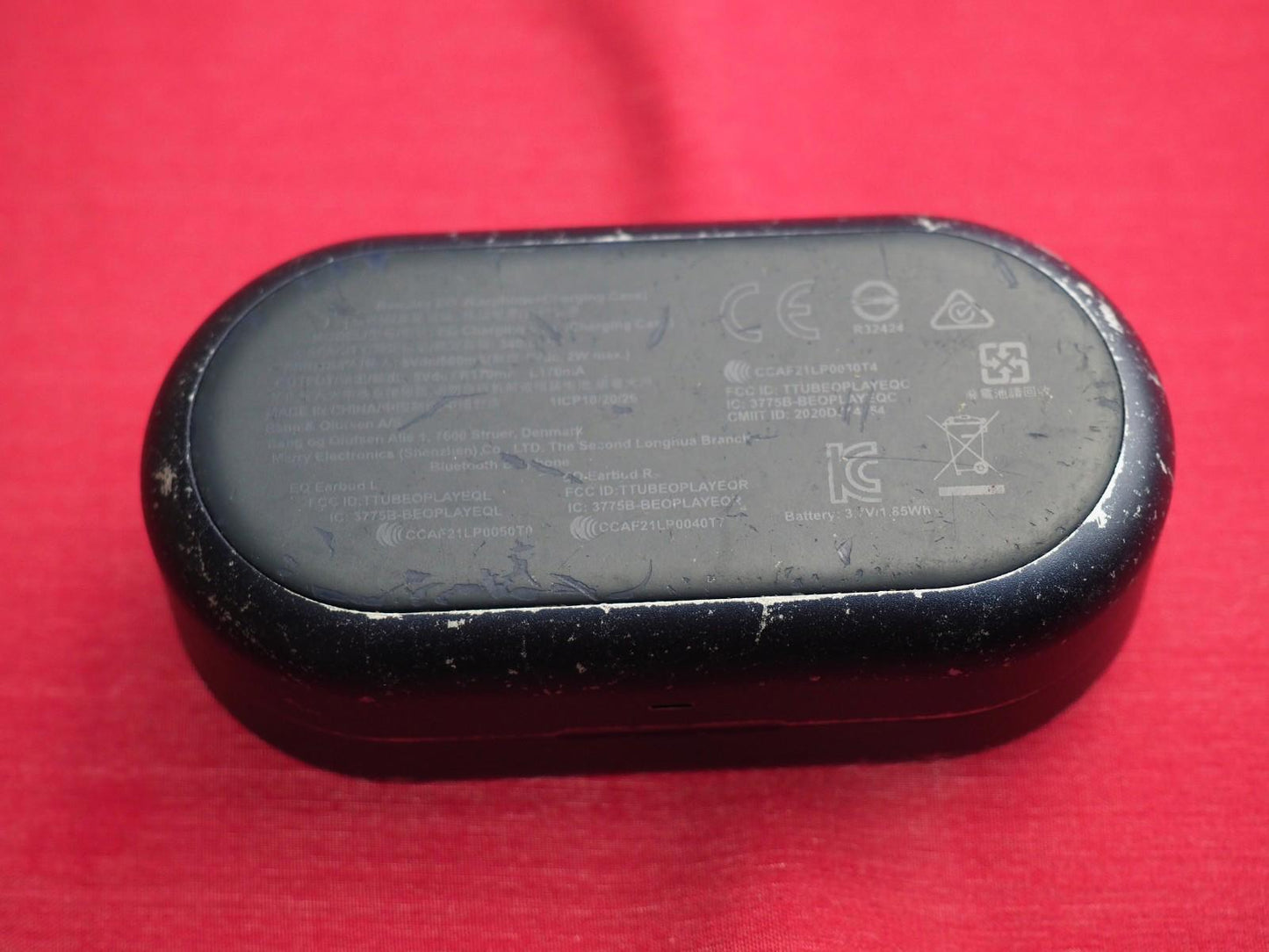 Bang & Olufsen Beoplay EQ Earbuds Case Only & Working