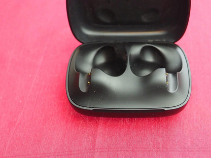 Plantronics Voyager Free 60 Case Only & Working