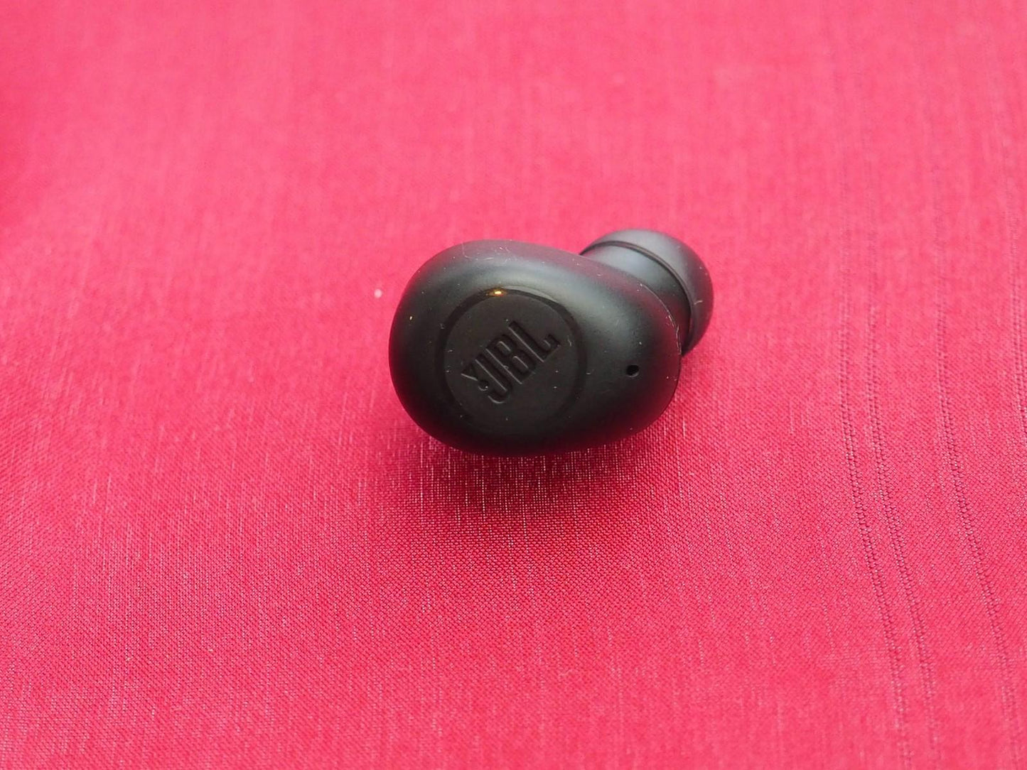 JBL Wave Buds Right Bluetooth earbud Only & Working
