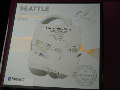 NWT Urbanista Seattle Bluetooth headphones