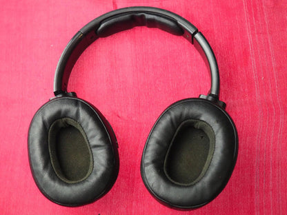 Skullcandy Bluetooth headphones