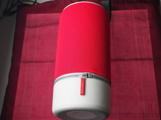 Libratone Zipp 2 Wireless Speaker & Working (comes with charger)