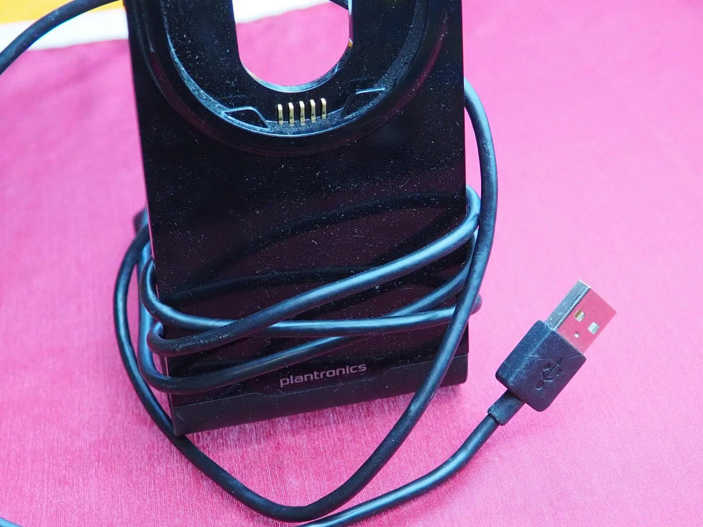 Planctronics Headset Stand  for Model B825